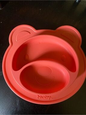 Nuby Red Bear Silicone Divided Plate - Kids Dinnerware
